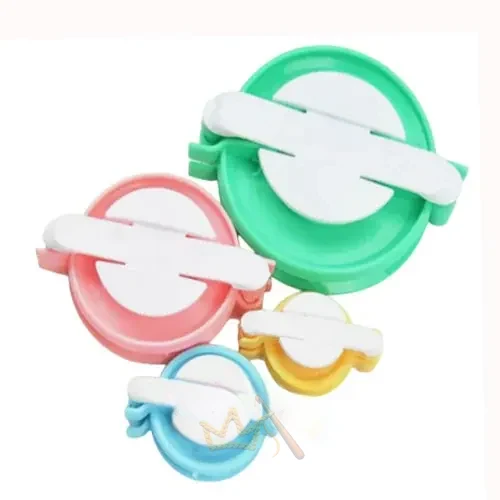Pom pom maker 4 pc set